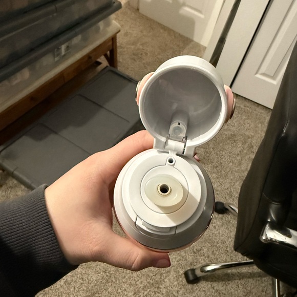 Brita 26oz Blush Pink Plastic Water Bottle With Filter - Picture 5 of 5